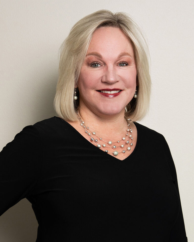 Julie Shuttleworth, Licensed Aesthetician